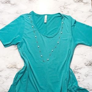 LULAROE Perfect T